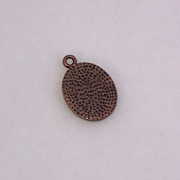 Cute little Oval Witch Pendant - Picture 3 of 3